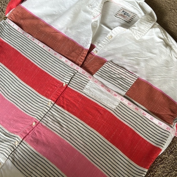 Holding Horses Anthropologie Monroe Striped Button Down Oversized Shirt - Picture 5 of 8